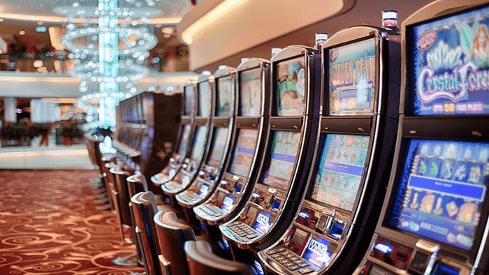 Bàn baccarat live casino kqsxkt với dealer thật phát trực tiếp